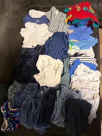**Baby\-Kleiderpaket Gr. 74 ca 6–9 Monate–Steiff, Benetton..